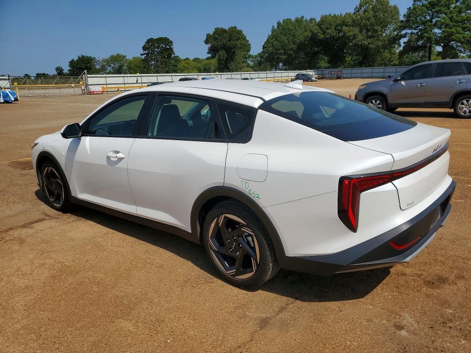 2025 Kia K4 მანქანა იყიდება აუქციონზე, vin: 3KPFU4DE9SE157807, აუქციონის ნომერი: 63579566