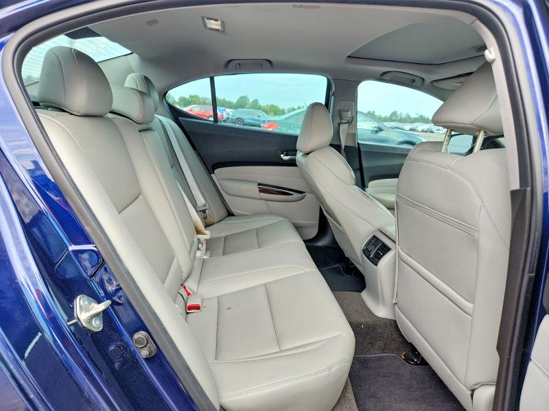 65170396 :رقم المزاد ، 19UUB1F3XFA005195 vin ، 2015 Acura Tlx مزاد بيع