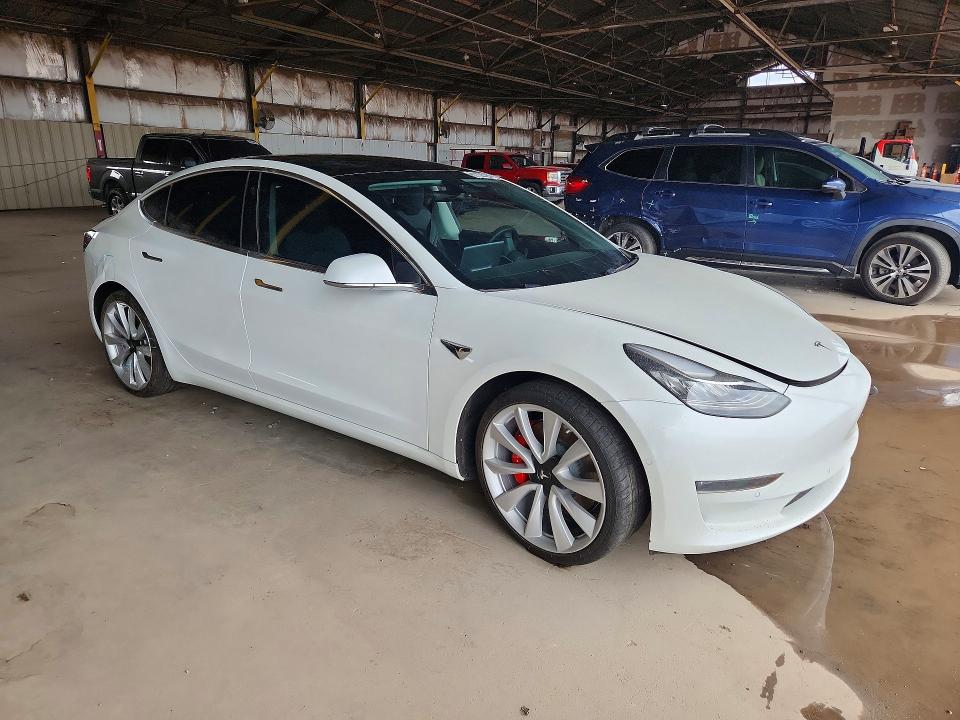 Продажа на аукционе авто 2019 Tesla Model 3, vin: 5YJ3E1EBXKF514179, номер лота: 67185286