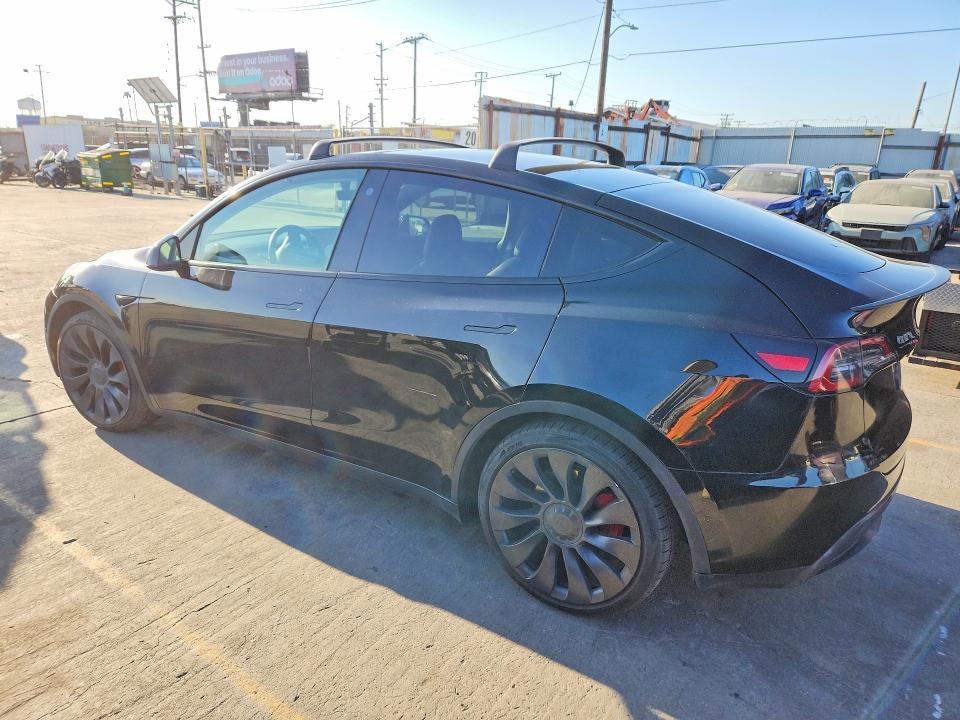 Продаж на аукціоні авто 2021 Tesla Model Y, vin: 5YJYGDEF5MF216081, номер лоту: 66776016