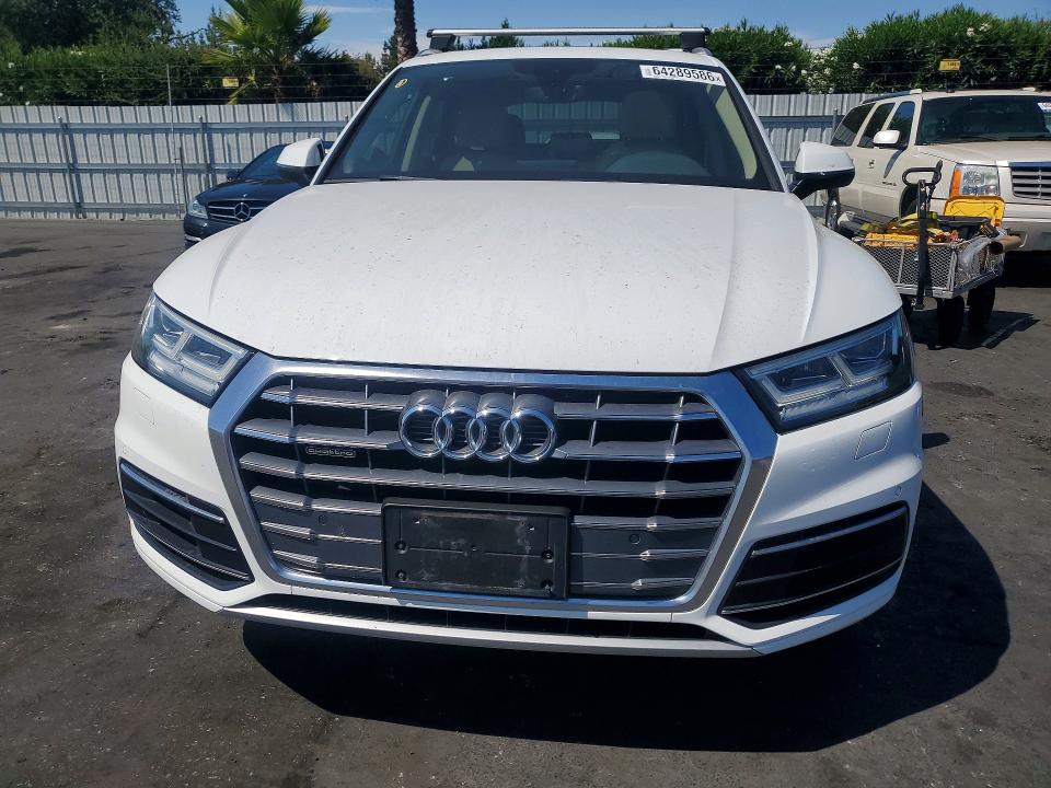 64289586 :رقم المزاد ، WA1BNAFY4J2245543 vin ، 2018 Audi Q5 مزاد بيع