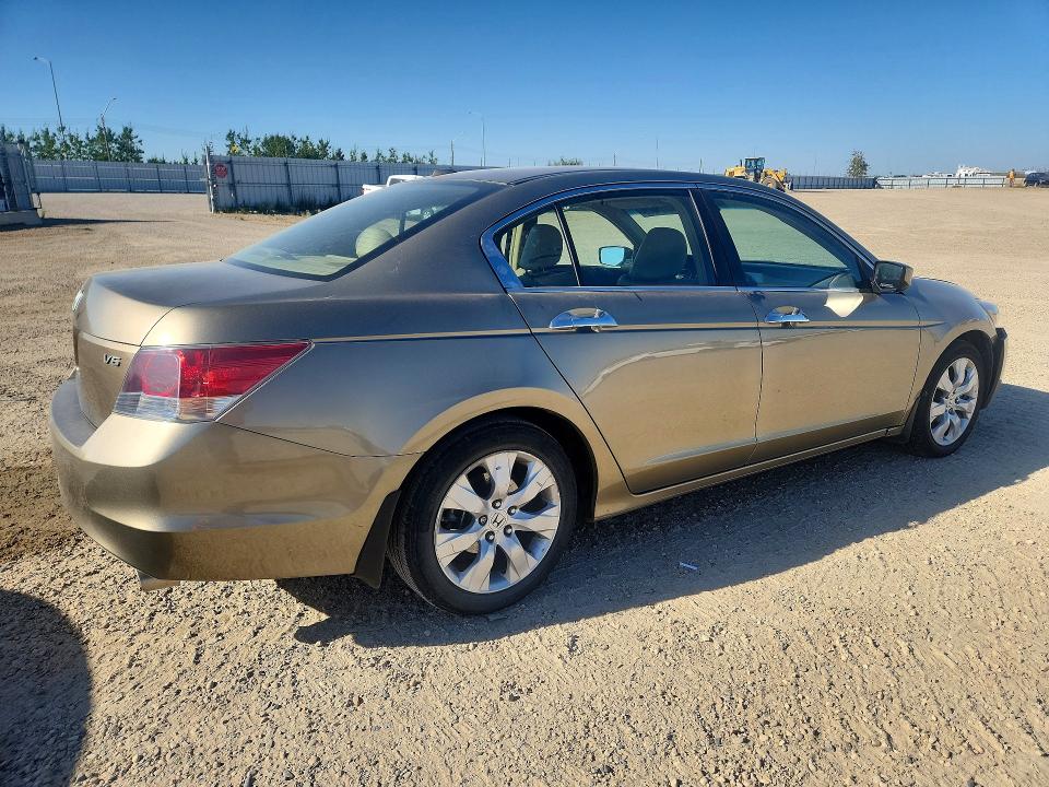 64821566 :رقم المزاد ، 1HGCP36808A800795 vin ، 2008 Honda Accord مزاد بيع