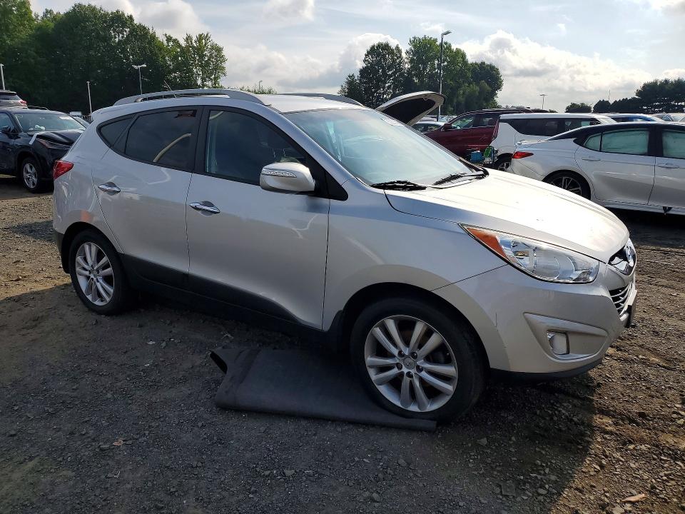 2013 Hyundai Tucson მანქანა იყიდება აუქციონზე, vin: KM8JUCAC3DU560317, აუქციონის ნომერი: 65903836