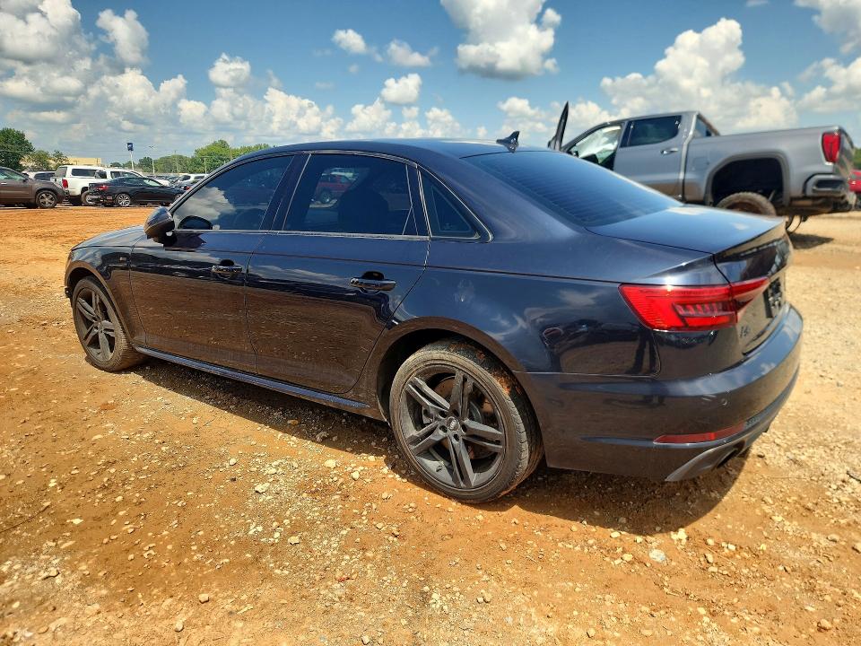 Продажа на аукционе авто 2017 Audi A4, vin: WAUENAF48HN071353, номер лота: 64310446