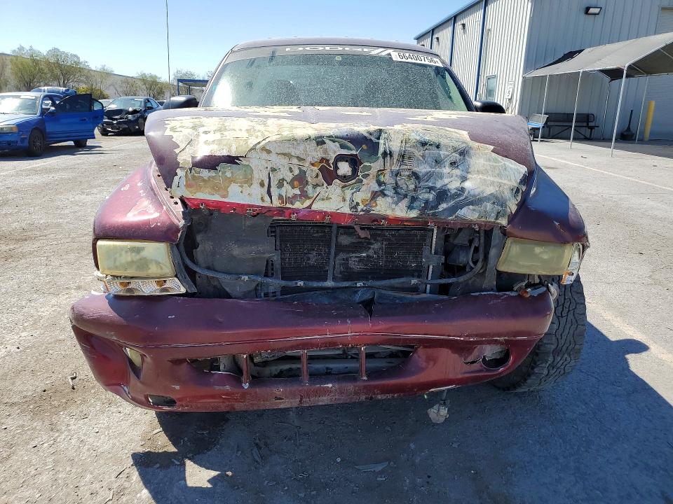 66400756 :رقم المزاد ، 1B7HL48X92S686498 vin ، 2002 Dodge Dakota مزاد بيع