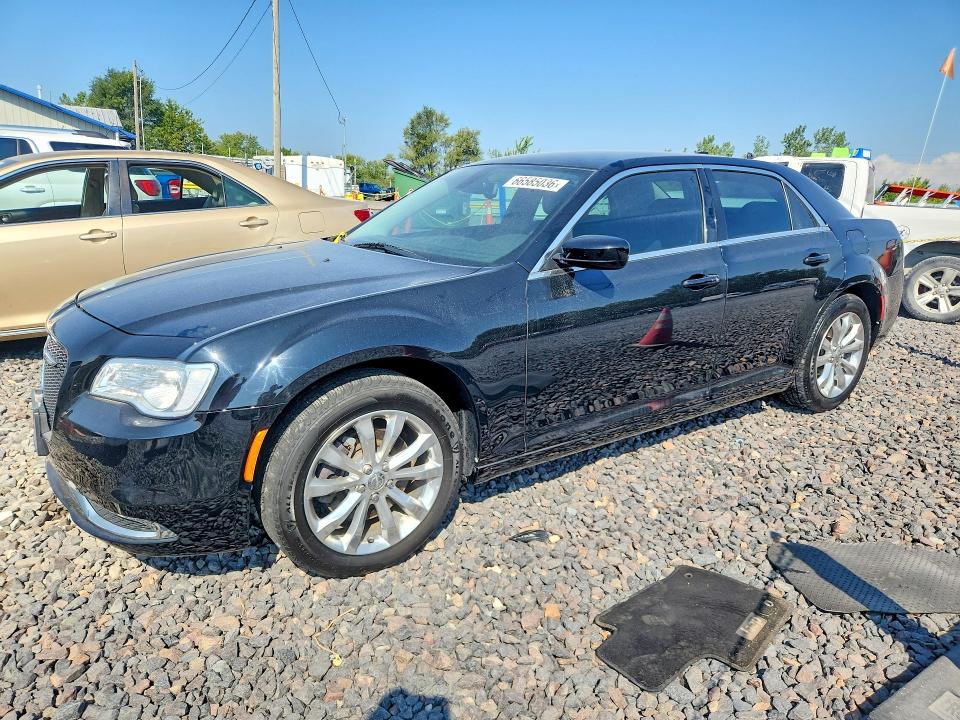 Aukcja sprzedaży 2018 Chrysler 300, vin: 2C3CCARG7JH324865, numer aukcji: 66585036