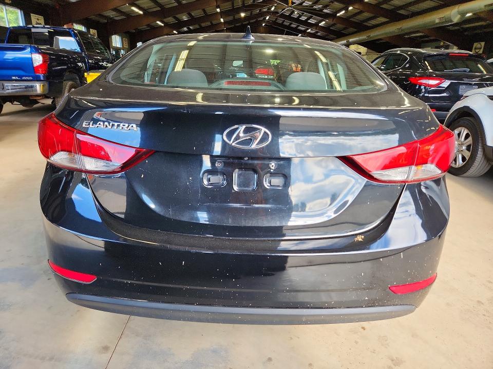 Aukcja sprzedaży 2015 Hyundai Elantra, vin: 5NPDH4AE5FH558739, numer aukcji: 65048056