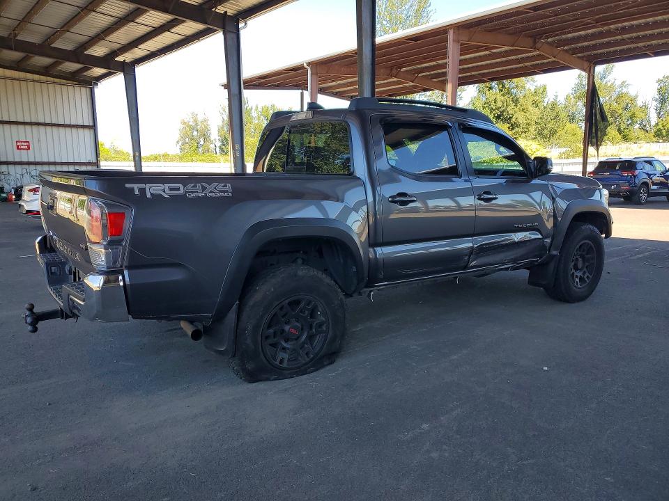64463686 :رقم المزاد ، 3TYCZ5AN4NT079823 vin ، 2022 Toyota Tacoma مزاد بيع