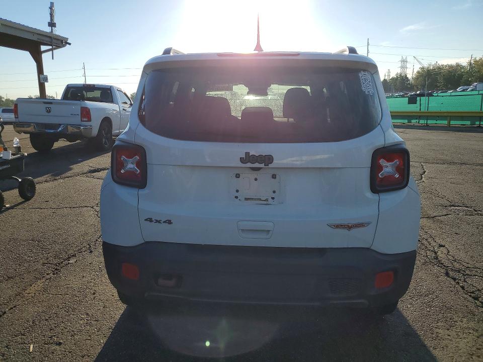 Продаж на аукціоні авто 2018 Jeep Renegade, vin: ZACCJBCB3JPH37501, номер лоту: 67039766