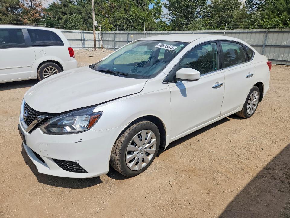Auction sale of the 2017 Nissan Sentra, vin: 3N1AB7AP9HY257679, lot number: 66913666