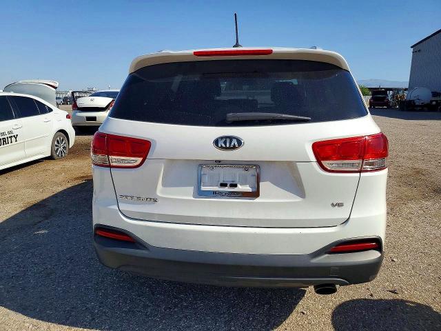65750226 :رقم المزاد ، 5XYPG4A5XHG250282 vin ، 2017 Kia Sorento مزاد بيع