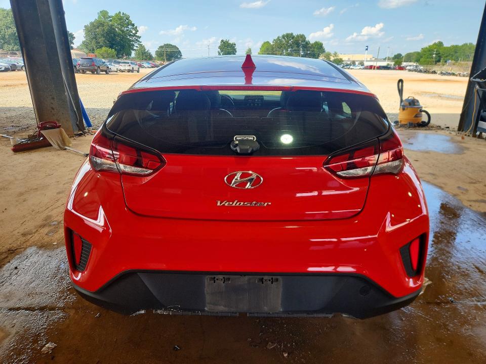 2020 Hyundai Veloster მანქანა იყიდება აუქციონზე, vin: KMHTG6AF9LU030170, აუქციონის ნომერი: 66042146
