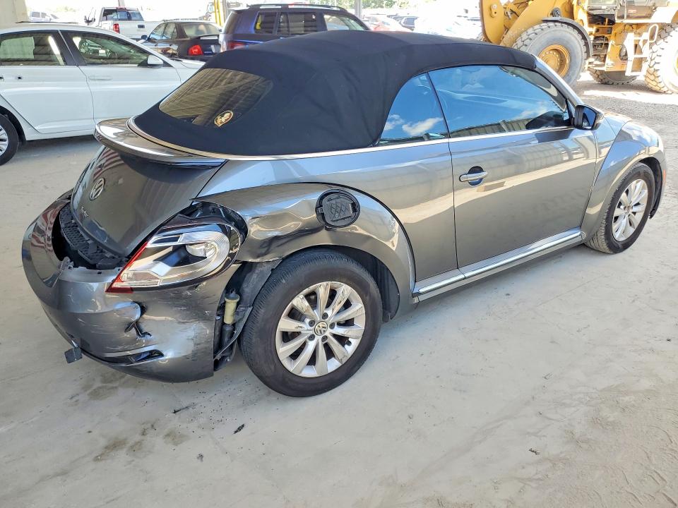 Продажа на аукционе авто 2018 Volkswagen Beetle, vin: 3VW5DAATXJM502227, номер лота: 64044616