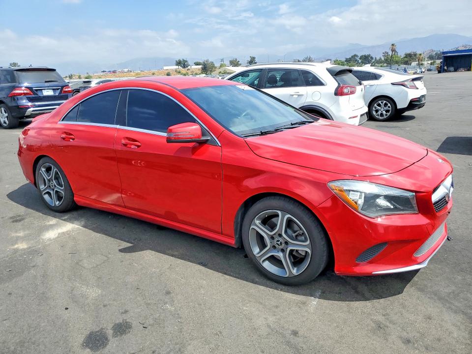 64951666 :رقم المزاد ، WDDSJ4EB5JN604385 vin ، 2018 Mercedes-benz Cla مزاد بيع