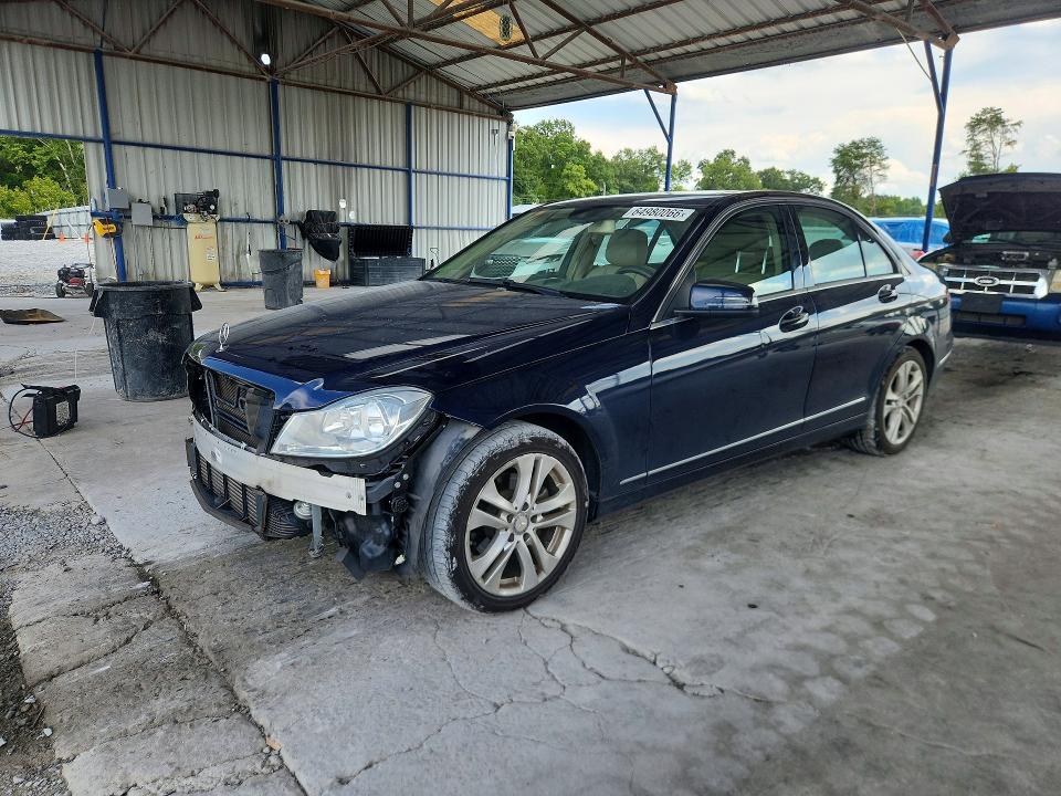 2013 Mercedes-benz C მანქანა იყიდება აუქციონზე, vin: WDDGF4HB0DA824161, აუქციონის ნომერი: 64980066