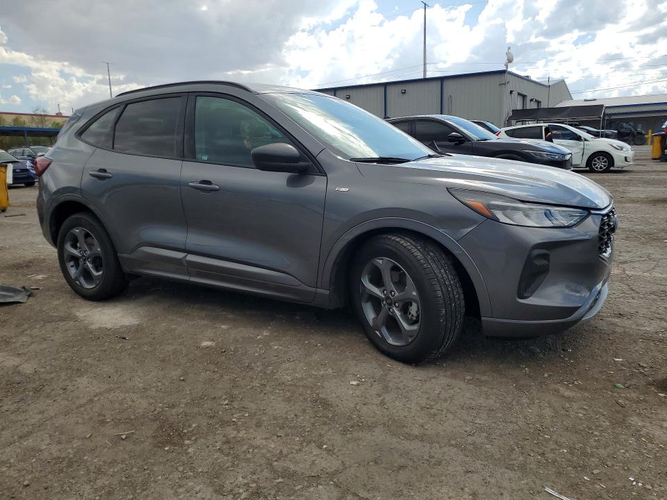 65374576 :رقم المزاد ، 1FMCU0MN8RUA33935 vin ، 2024 Ford Escape مزاد بيع