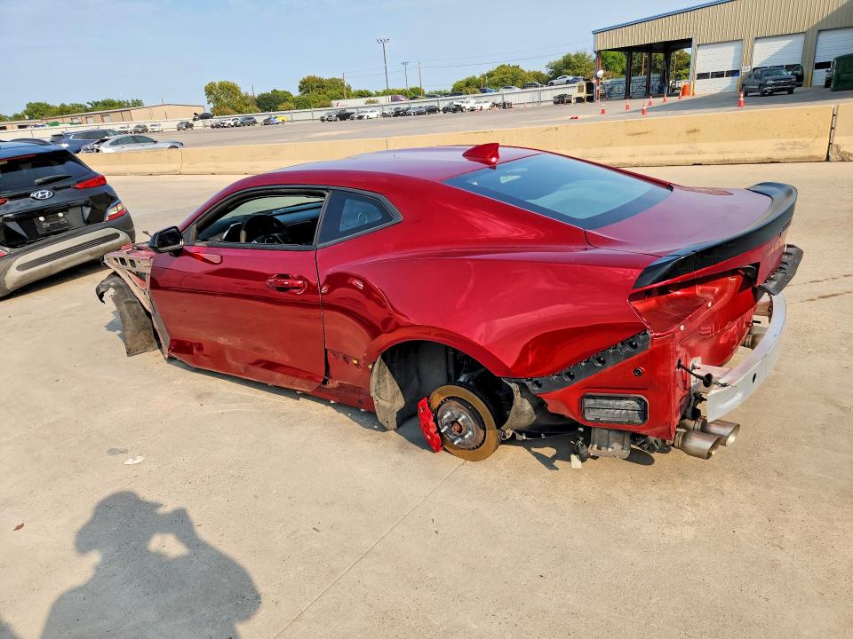 66275036 :رقم المزاد ، 1G1FE1R78M0134383 vin ، 2021 Chevrolet Camaro مزاد بيع