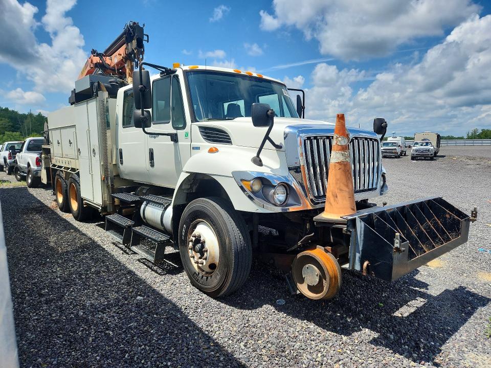 62400996 :رقم المزاد ، 1HTWGAAR2AJ276557 vin ، 2010 International 7000 مزاد بيع