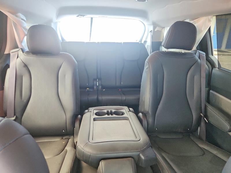 63492976 :رقم المزاد ، KNDNC5K33S6544168 vin ، 2025 Kia Carnival مزاد بيع
