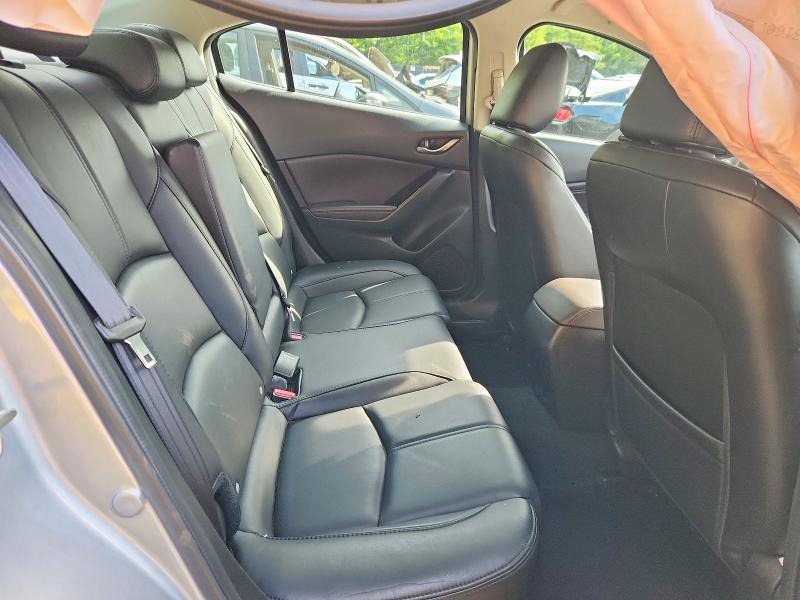 Aukcja sprzedaży 2018 Mazda 3, vin: 3MZBN1V35JM161233, numer aukcji: 63433696
