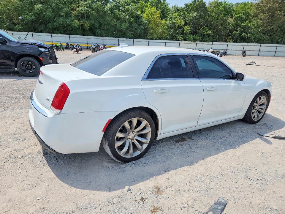 Aukcja sprzedaży 2018 Chrysler 300, vin: 2C3CCAAG4JH285941, numer aukcji: 64307996