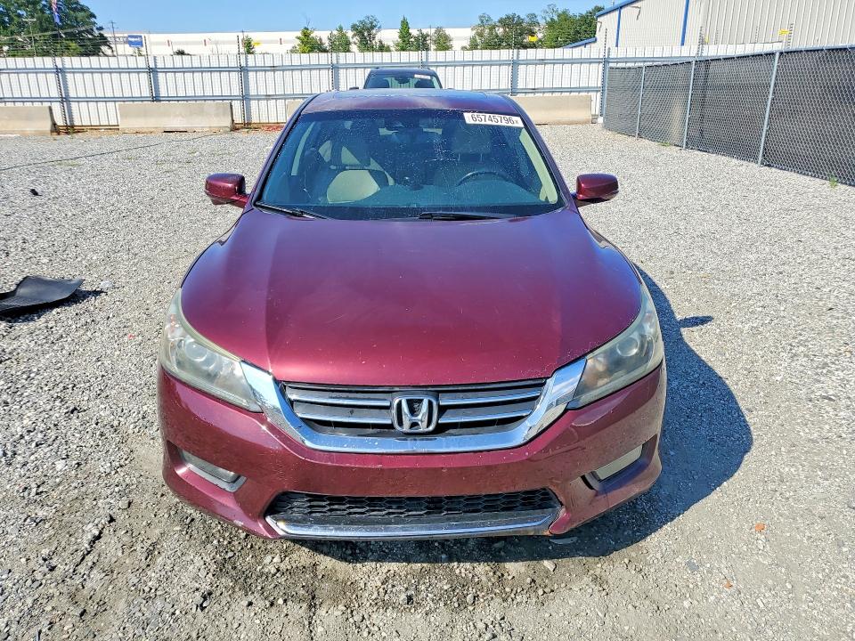 Продажа на аукционе авто 2015 Honda Accord, vin: 1HGCR2F82FA203245, номер лота: 65745796
