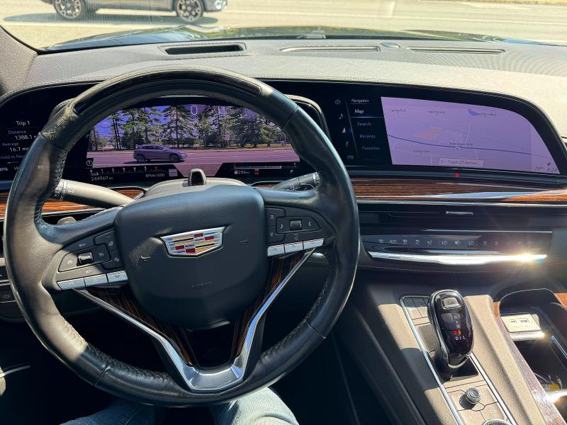 Продажа на аукционе авто 2023 Cadillac Escalade, vin: 1GYS4KKL8PR217697, номер лота: 61449986
