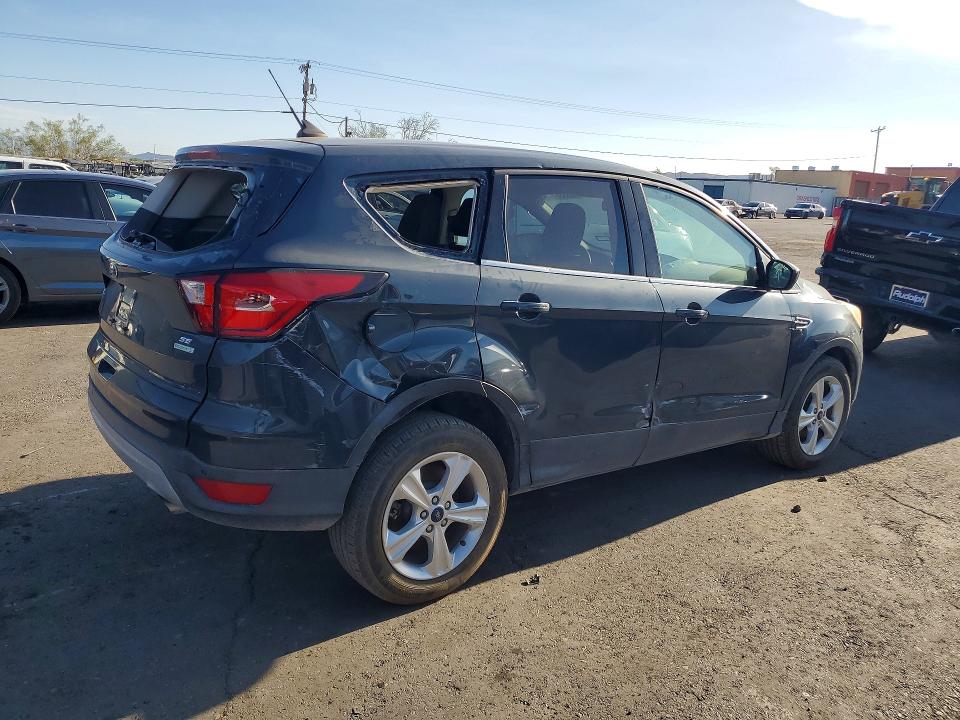 Продажа на аукционе авто 2019 Ford Escape, vin: 1FMCU0GD7KUB13235, номер лота: 65336176