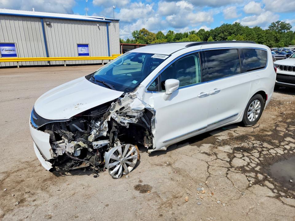 2017 Chrysler Pacifica მანქანა იყიდება აუქციონზე, vin: 2C4RC1BG4HR572494, აუქციონის ნომერი: 63588566