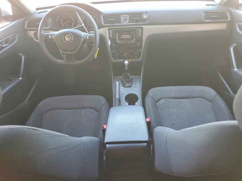 2017 Volkswagen Passat მანქანა იყიდება აუქციონზე, vin: 1VWAT7A37HC026051, აუქციონის ნომერი: 63352536