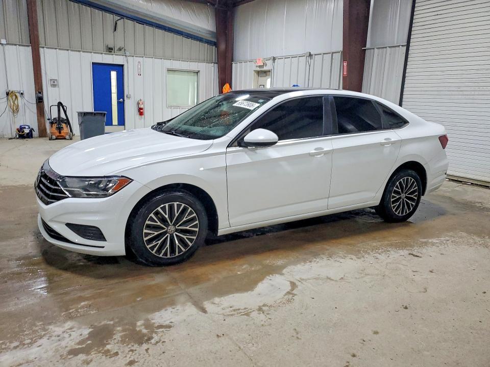 65673906 :رقم المزاد ، 3VWC57BUXKM045760 vin ، 2019 Volkswagen Jetta مزاد بيع