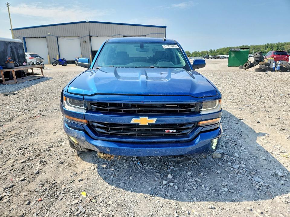 Продаж на аукціоні авто 2018 Chevrolet Silverado, vin: 3GCUKREC2JG535475, номер лоту: 64535406