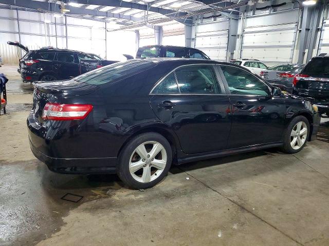 2011 Toyota Camry მანქანა იყიდება აუქციონზე, vin: 4T1BF3EK2BU764894, აუქციონის ნომერი: 63672086