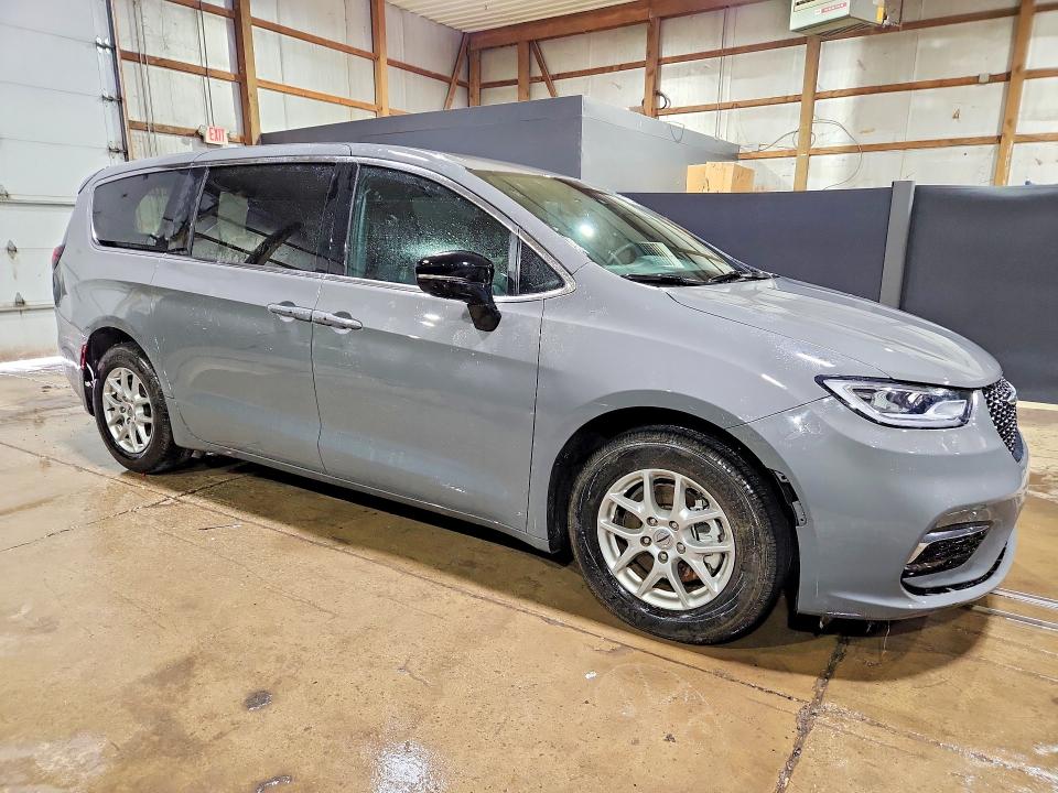 Aukcja sprzedaży 2025 Chrysler Pacifica, vin: 2C4RC1BG7SR504584, numer aukcji: 65222366