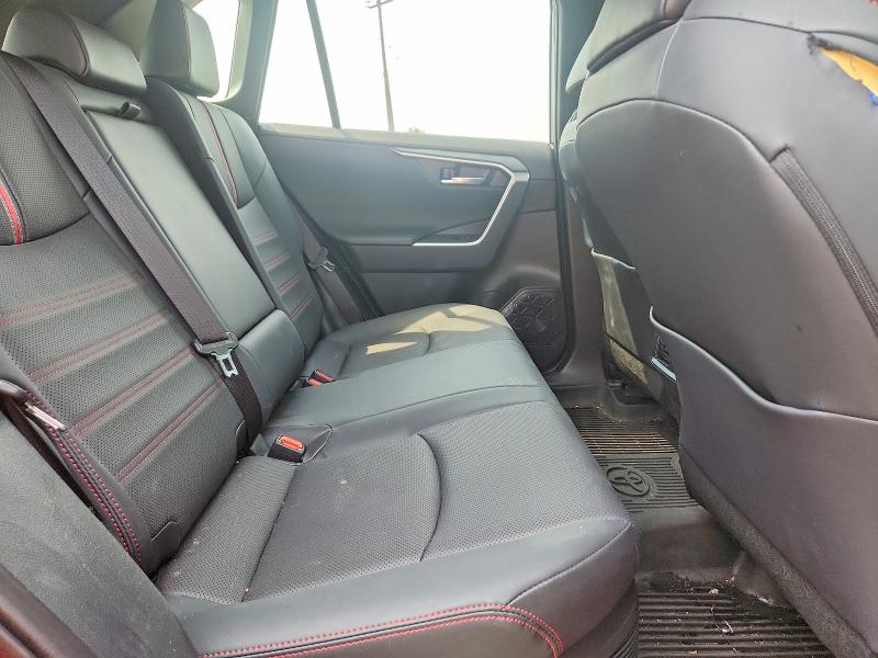 2025 Toyota Rav4 მანქანა იყიდება აუქციონზე, vin: JTMFB3FV1SD257446, აუქციონის ნომერი: 64779926