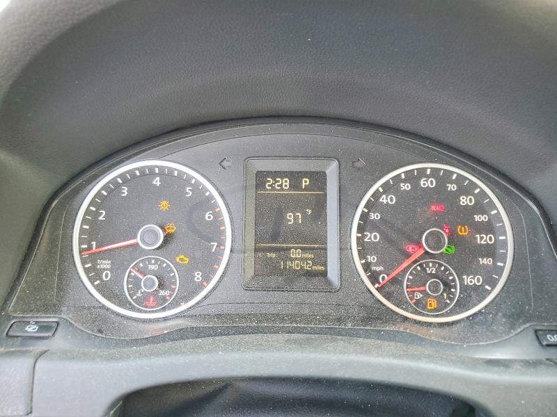 64943926 :رقم المزاد ، WVGAV7AXXAW511610 vin ، 2010 Volkswagen Tiguan مزاد بيع