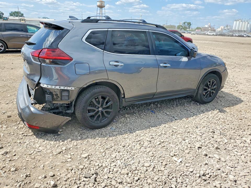 2018 Nissan Rogue მანქანა იყიდება აუქციონზე, vin: 5N1AT2MV0JC805232, აუქციონის ნომერი: 66351736