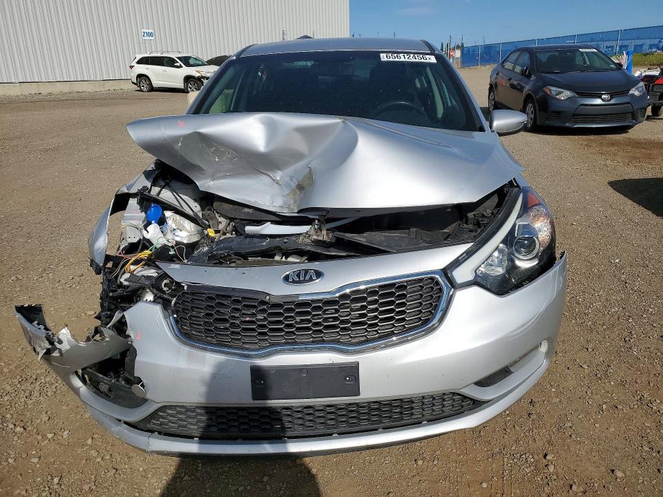 2016 Kia Forte მანქანა იყიდება აუქციონზე, vin: KNAFX4A60G5487887, აუქციონის ნომერი: 65612456