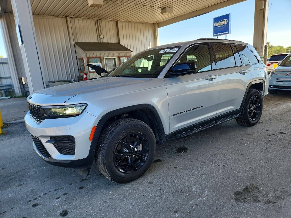 2024 Jeep Grand Cherokee მანქანა იყიდება აუქციონზე, vin: 1C4RJHAGXR8589619, აუქციონის ნომერი: 66412756