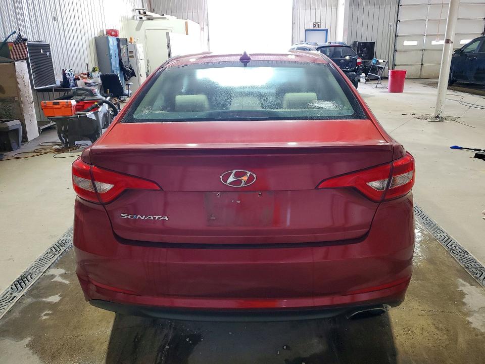 2015 Hyundai Sonata მანქანა იყიდება აუქციონზე, vin: 5NPE24AF0FH253535, აუქციონის ნომერი: 63589996