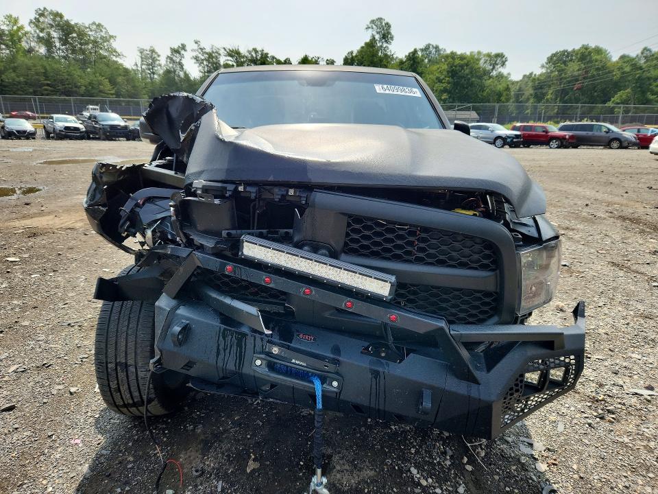 64099836 :رقم المزاد ، 1C6RR7FT8DS725273 vin ، 2013 Ram 1500 مزاد بيع