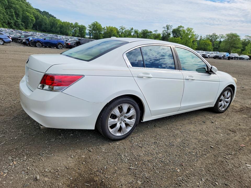 63042036 :رقم المزاد ، 1HGCP2F84AA104697 vin ، 2010 Honda Accord مزاد بيع
