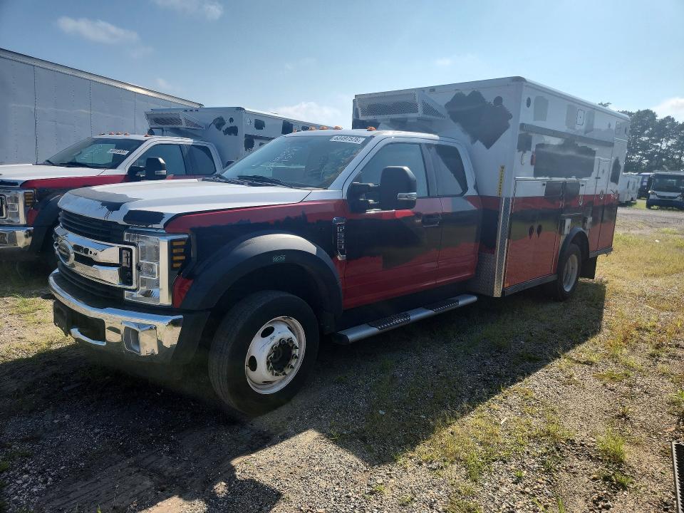 2019 Ford F550 მანქანა იყიდება აუქციონზე, vin: 1FD0X5HT1KEF24556, აუქციონის ნომერი: 63497576