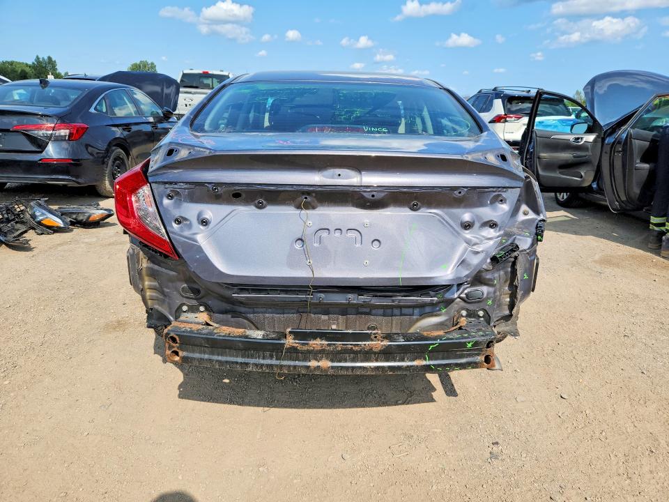 Auction sale of the 2019 Honda Civic, vin: 2HGFC2F5XKH015640, lot number: 64407026