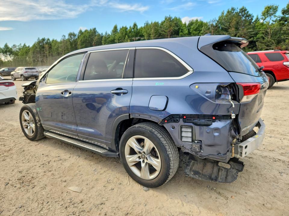 2017 Toyota Highlander მანქანა იყიდება აუქციონზე, vin: 5TDDZRFH6HS374212, აუქციონის ნომერი: 62345916