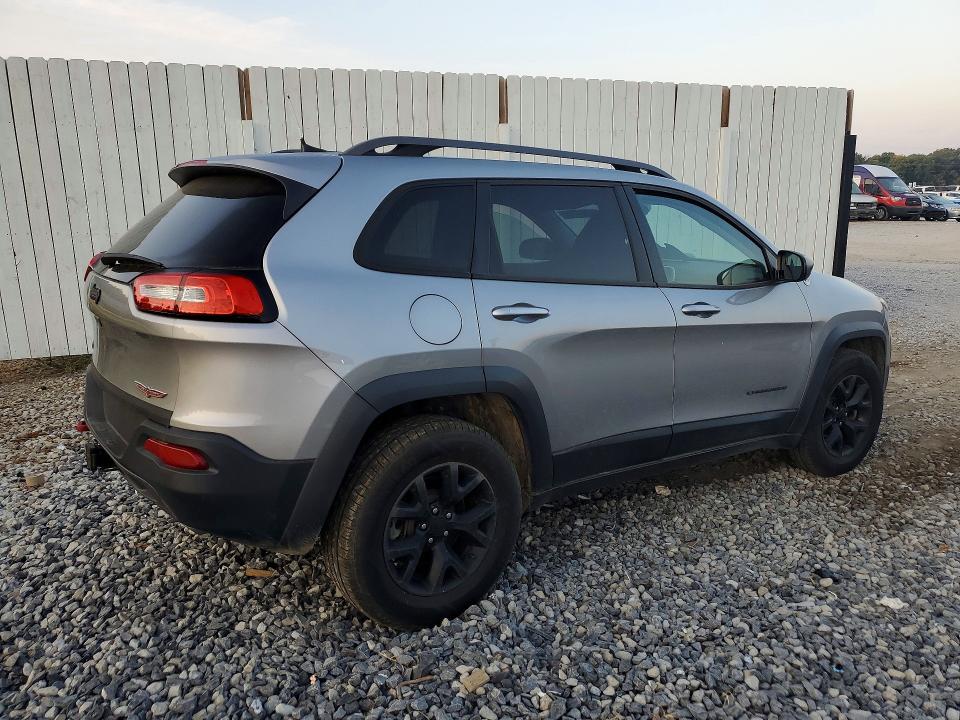 66059296 :رقم المزاد ، 1C4PJMBS6GW280290 vin ، 2016 Jeep Cherokee مزاد بيع