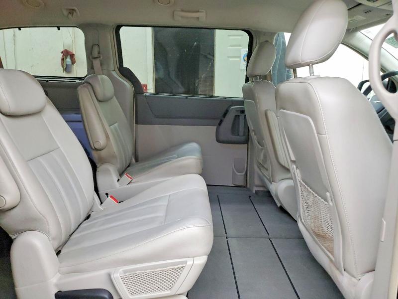 64300726 :رقم المزاد ، 2A8HR54109R635160 vin ، 2009 Chrysler Town & Country مزاد بيع
