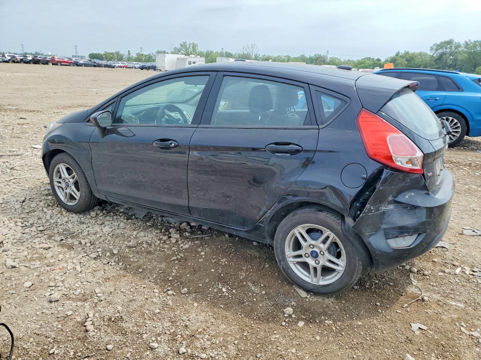 63847996 :رقم المزاد ، 3FADP4EJ1KM113323 vin ، 2019 Ford Fiesta مزاد بيع
