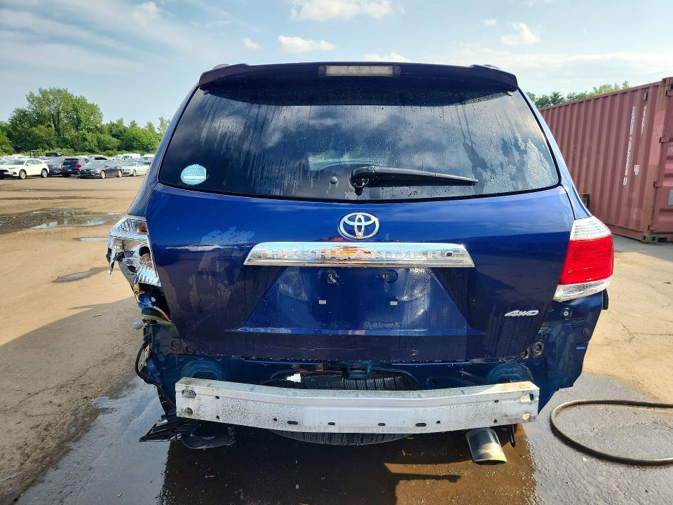2013 Toyota Highlander მანქანა იყიდება აუქციონზე, vin: 5TDDK3EHXDS202035, აუქციონის ნომერი: 64266986