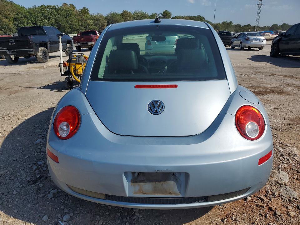 2010 Volkswagen New Beetle მანქანა იყიდება აუქციონზე, vin: 3VWPW3AG7AM012085, აუქციონის ნომერი: 64510936